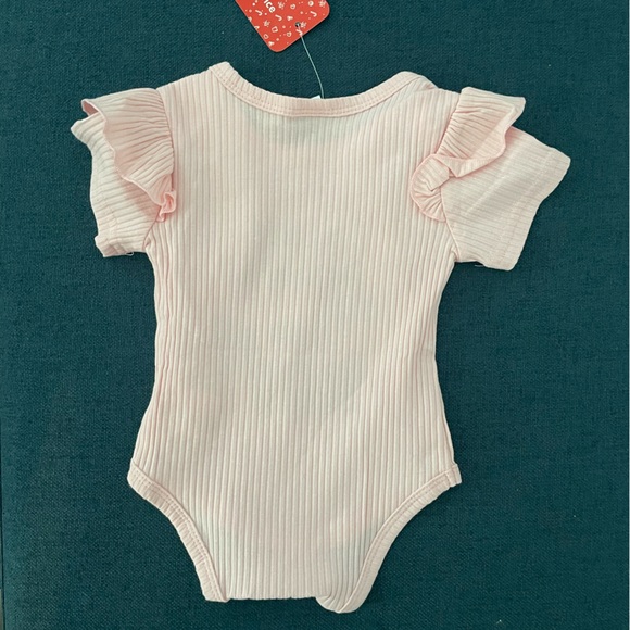 PatPat Pink Floral Onesie outfit - Picture 3 of 10